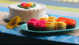 The wedding cake.(s)